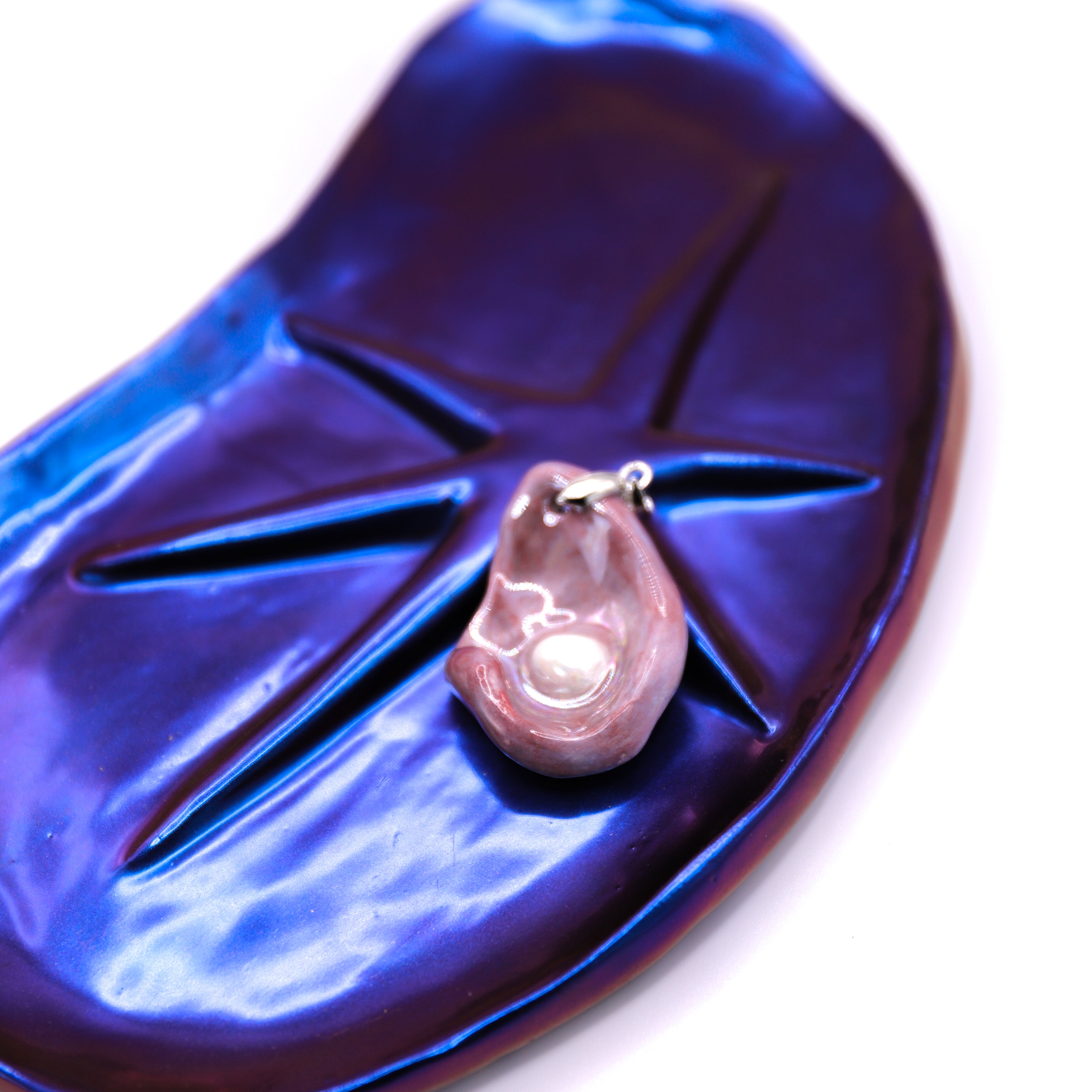 Purple Oyster Ceramic Necklace