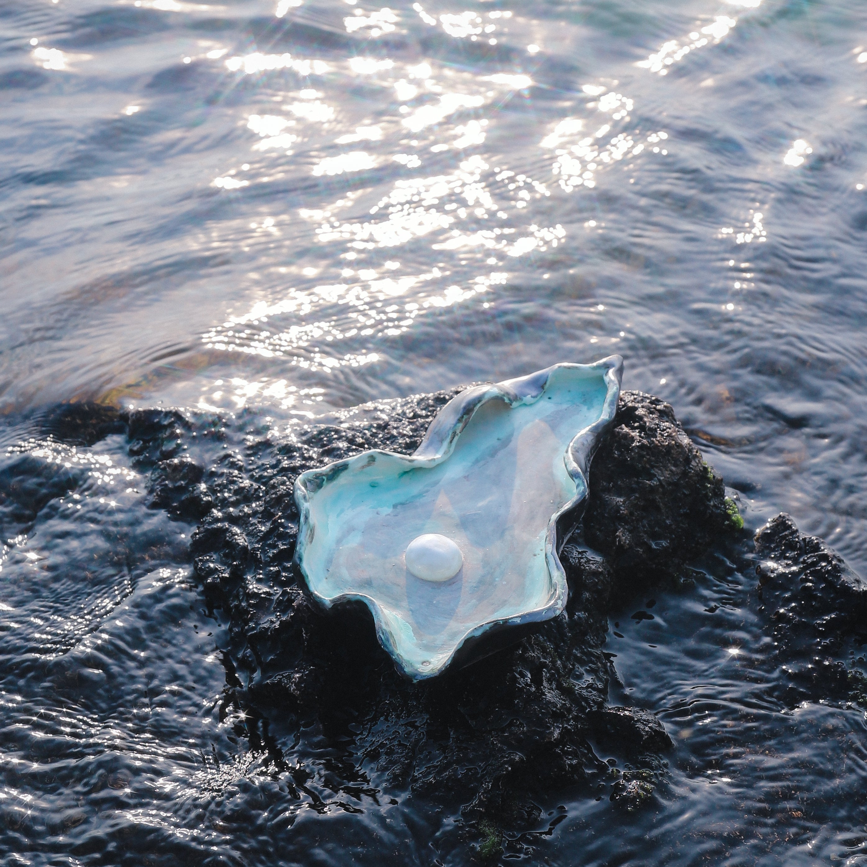 Platinum & Light Aqua Green Oyster Trinket Tray