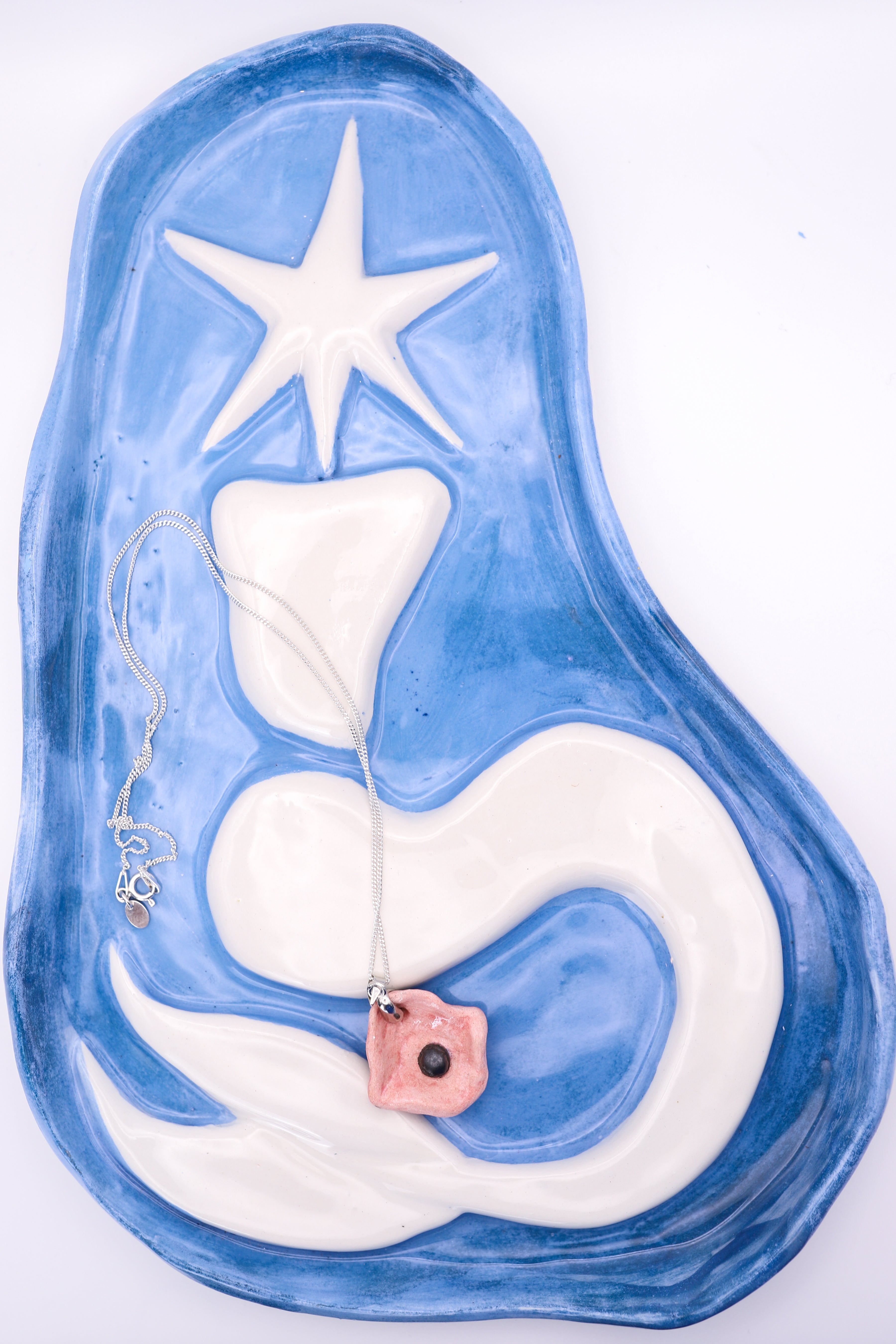 Pink Oyster Ceramic Necklace (Black Clay)