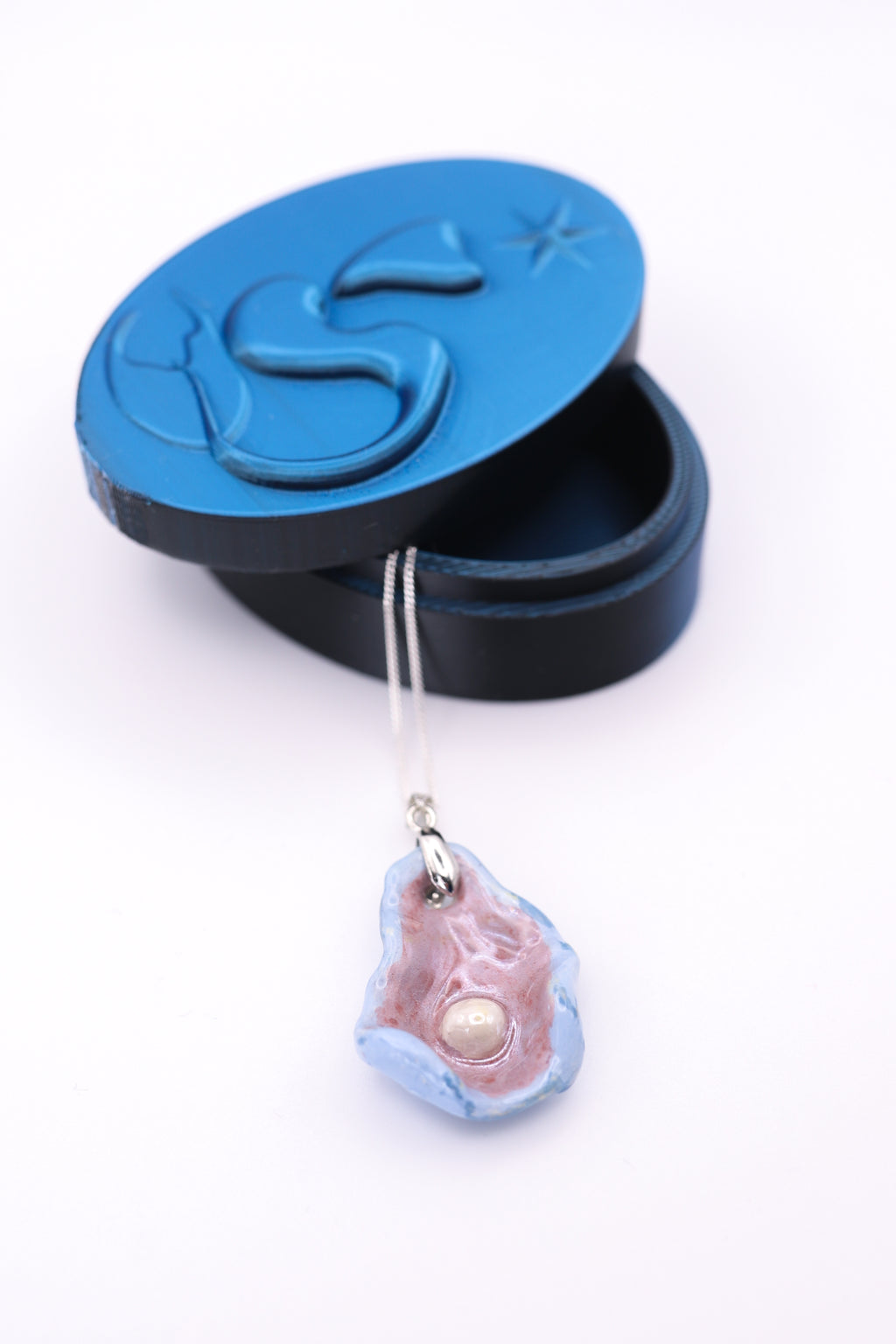 Light Blue & Purple Oyster Ceramic Necklace