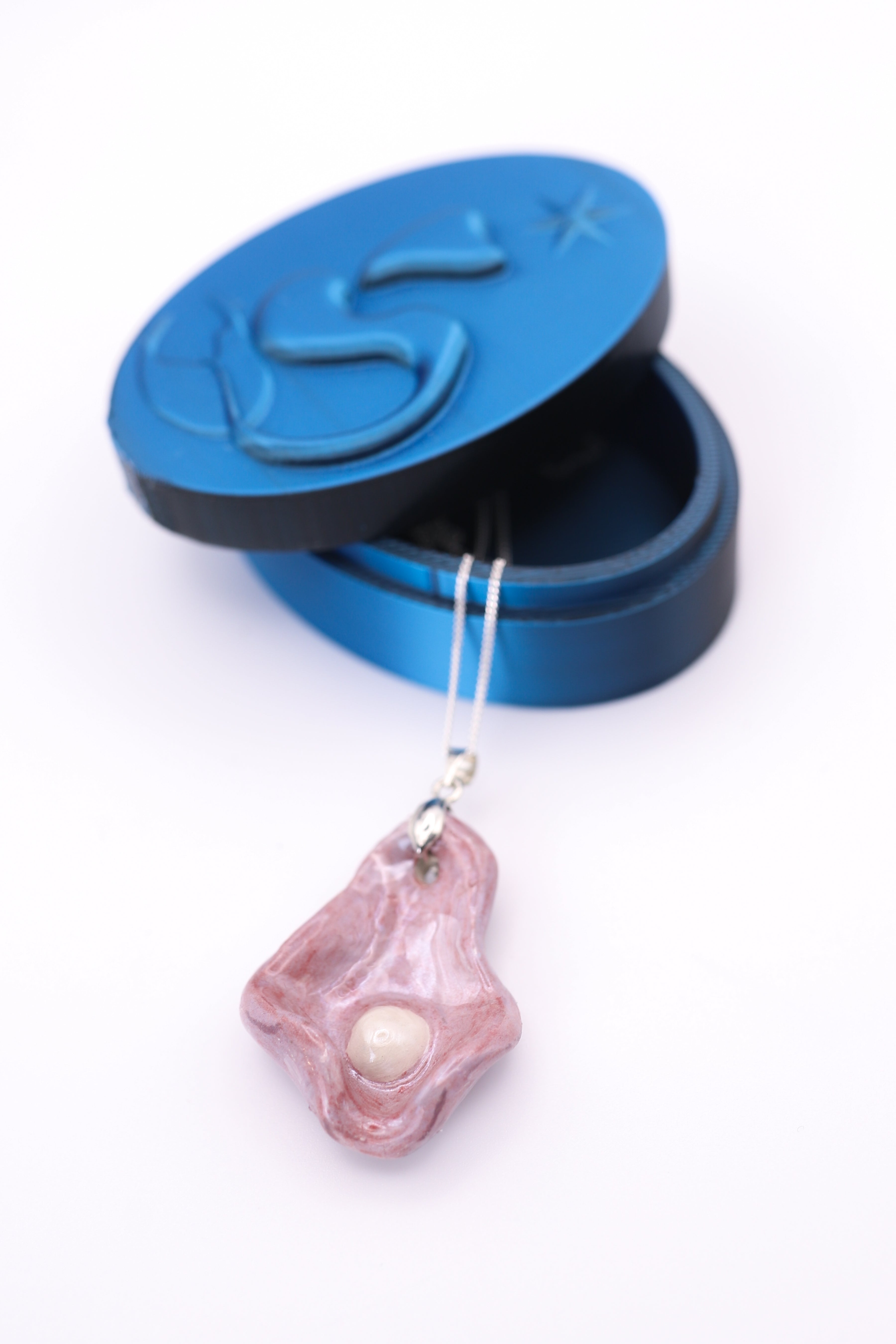 Purple Oyster Ceramic Necklace